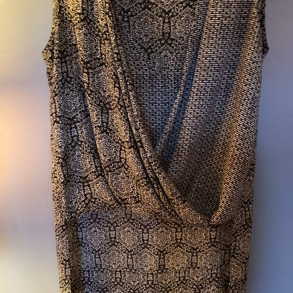 BCBG Maxazria Blouse - Picture 2 of 8